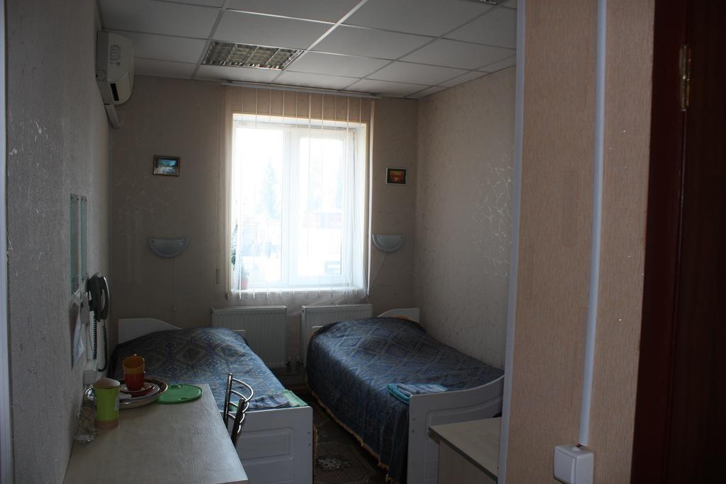 Motel Pid Strihoyu Kremenchuk Bilik gambar